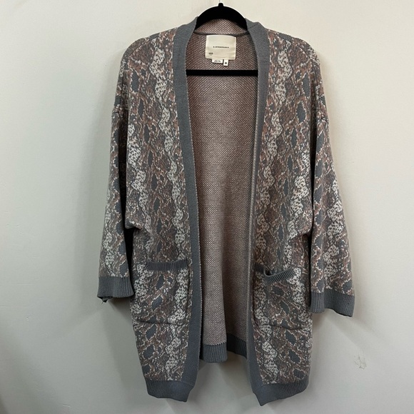 By Anthropologie Serpentine Gray Duster Sweater - Picture 3 of 14